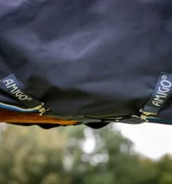 Amigo® Bravo 12 Original Turnout (250g Medium) 10 Amigo® Bravo 12 Original Turnout (250g Medium) -Professional Choice Shop aara42 bcsk amigo bravo 12 250g navy blanket surcingles 81apekhndf7eaczw